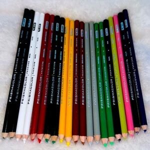 🌴 NEW - Never Used Set of 21 Prisma Color Premier Color Pencils